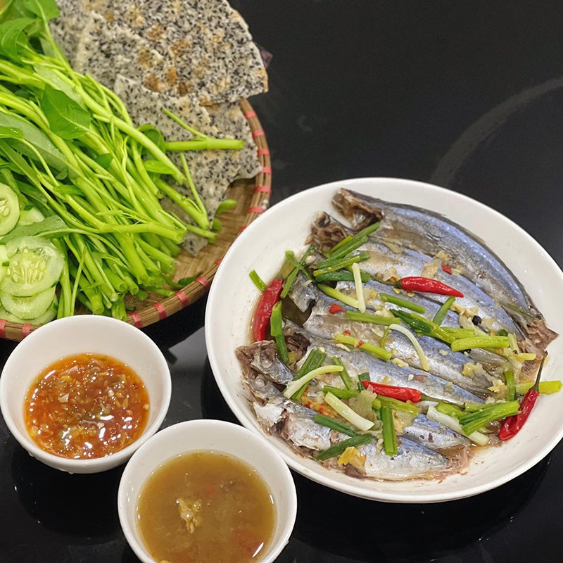 cá biển hấp dấm