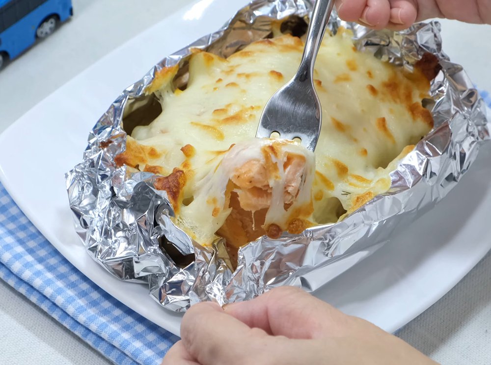 cá hồi nướng phô mai