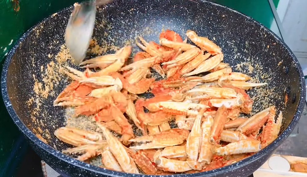 cách làm món càng ghẹ rang muối thơm ngon